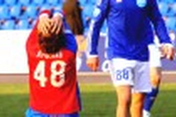 У хабаровчан две победы дома подряд, а "Черноморец" вновь остается без очков