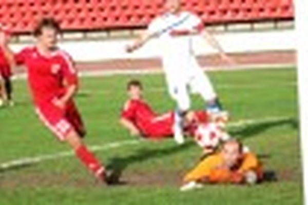 "Звезда" Рз - "Металлург-Оскол" - 1:4