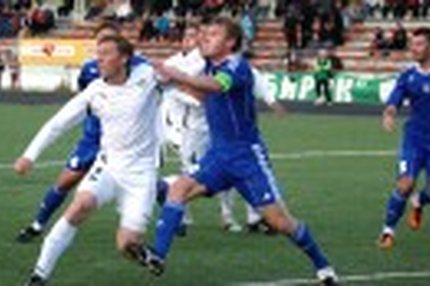 16:04 29.08.2011 Автор: Алешин Александр Второй дивизион: зона «Восток» Cезон 2011/12 , Амур-2010 - Радиан-Байкал , Смена - Чита , Якутия -…