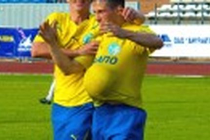 10:25 11.07.2011 Автор: Алешин Александр Второй дивизион: зона «Восток» Cезон 2011/12 , Амур-2010 - Сибирь-2 , Смена - Сибиряк , Кузбасс - Якутия ,…