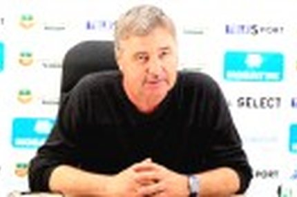 15:13 13.08.2014 Источник: OneDivision.ru - Футбол России: РФПЛ, ФНЛ Футбольная Национальная Лига (ФНЛ) - Cезон 2014/2015 , Анжи - Динамо СПб ,…