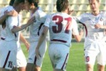 15:46 13.07.2011 Автор: Юдин Андрей Второй дивизион: зона «Центр» Cезон 2011/12 , Салют Праздновать промежуточные итоги "Салют" не будет Итоги…