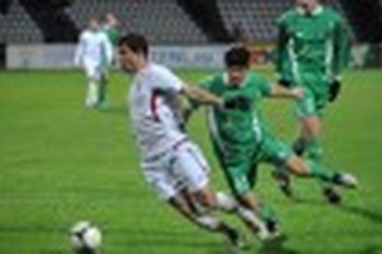 09:06 23.10.2012 Автор: Егор Князьков ФНЛ - Cезон 2012/2013 , Томь - Салют , Салют , Томь "Томь" – "Салют" – 2:0 "Томь" смогла порадовать нового…