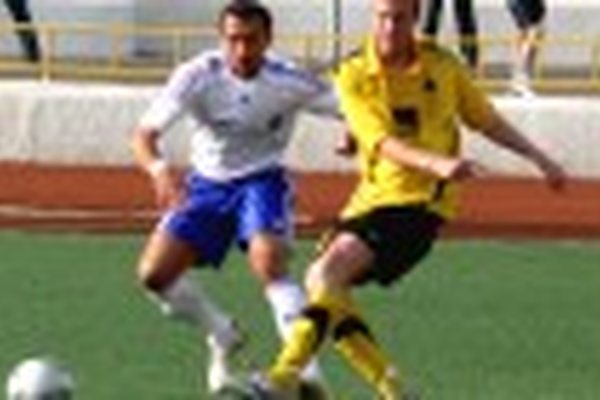 "Амур-2010" – "Иртыш" – 1:0 "Амур-2010" – "Иртыш" – 1:0