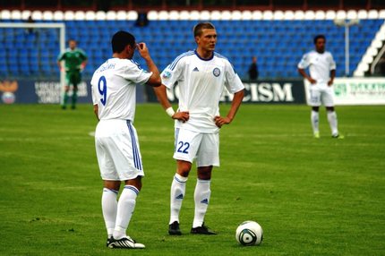 14:02 29.07.2011 Автор: Галиев Рустем Футбольная Национальная Лига (ФНЛ) Cезон 2011/12 , КАМАЗ На полпути