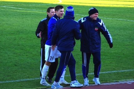 08:06 25.10.2011 Автор: Константин Лицин ПФЛ "Урал-Приволжье" - Cезон 2011/2012 , Нефтехимик - Сызрань-2003 , Октан - Носта , Уфа - Волга , Динамо…