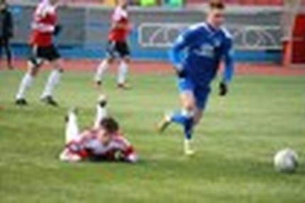 15:42 13.10.2013 Автор: Михаил Кондратьев Источник: OneDivision.ru - Футбол России: РФПЛ, ФНЛ Футбольная Национальная Лига (ФНЛ) - Cезон 2013/2014 ,…