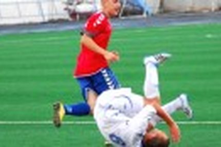 08:37 21.08.2011 Автор: Александр Тимаков Второй дивизион: зона «Запад» Cезон 2011/12 , Петротрест - Шексна , Псков-747 - Спартак Кс , Днепр -…