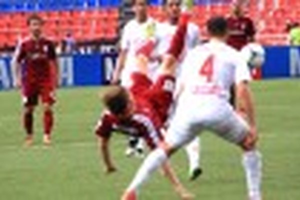 "Мордовия" - "Спартак-Нальчик" - 3:0 "Мордовия" - "Спартак-Нальчик" - 3:0