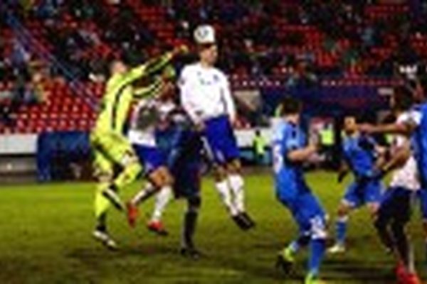 "Факел" – "Сибирь" – 2:0