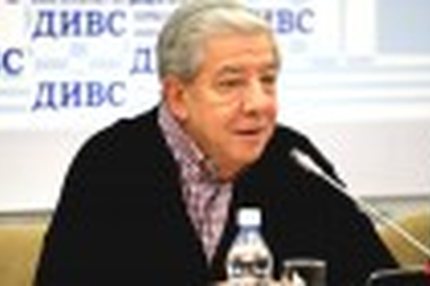 21:34 27.04.2011 Источник: Екб-Спорт Футбольная Национальная Лига Cезон 2011/12 , Урал , Александр Левин Александр Левин: Хотим "заразить" олигархов…