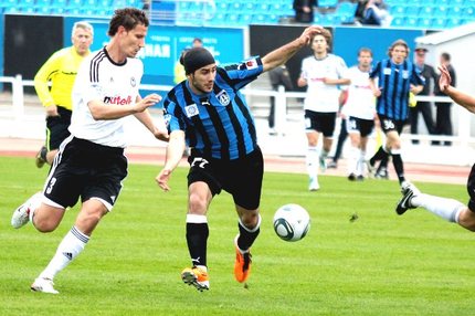 13:30 03.04.2012 Источник: еженедельник "Футбол" Футбольная Национальная Лига Cезон 2011/12 , Шинник , Артур Саркисов Артур Саркисов: Я мог…