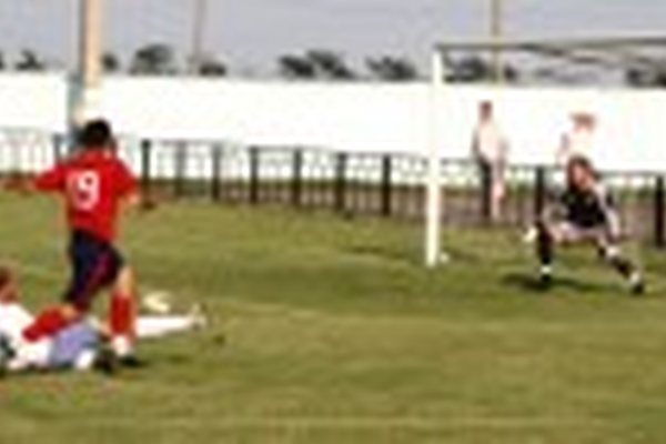 "Кавказтрансгаз-2005" – "МИТОС" – 1:1