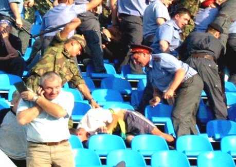 Андрей Прядкин: Стюарды должны заменить полицию на трибунах