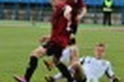12:27 08.05.2013 Автор: Александр Прудников Источник: OneDivision.ru Футбольная Национальная Лига (ФНЛ) Cезон 2012/2013 , Петротрест - Салют , Салют…