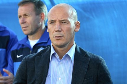 07:58 22.12.2011 Автор: Владимир Митрофанов Футбольная Национальная Лига (ФНЛ) - Cезон 2011/12 , Нижний Новгород , Владимир Казаков Полководцы