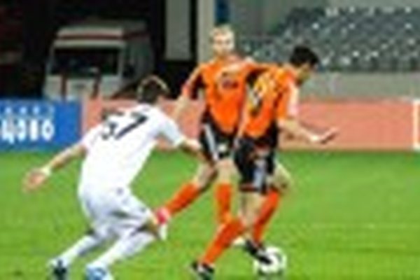 "Урал" – "Нефтехимик" – 3:0 "Урал" – "Нефтехимик" – 3:0