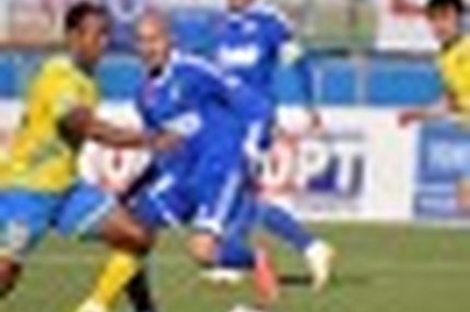 14:47 05.10.2015 Автор: Вячеслав Смирнов Источник: OneDivision.ru - Футбол России: РФПЛ, ФНЛ Футбольная Национальная Лига (ФНЛ) - Cезон 2015/2016 ,…