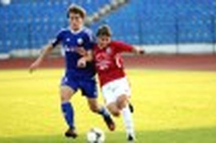 00:40 29.08.2012 Автор: Аслан Абаев Футбольная Национальная Лига Cезон 2012/2013 , Спартак-Нальчик - Петротрест , Спартак-Нальчик , Петротрест…