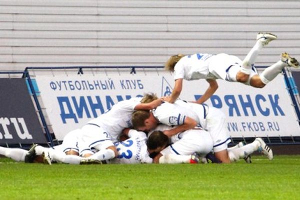 "Динамо" - "Мордовия" - 4:1 "Динамо" - "Мордовия" - 4:1