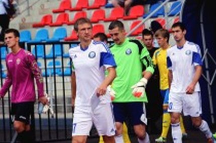 20:42 27.08.2014 Автор: Любовь Кленина Источник: OneD ПФЛ "Запад" - Cезон 2014/2015 , Долгопрудный - Торпедо Вл , Псков-747 - Знамя Труда , Днепр -…