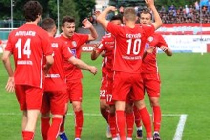 18:07 25.05.2019 Автор: Стариков Вячеслав Источник: OneD ФНЛ - Cезон 2018/2019 , Зенит-2 , Тамбов Непростая победа с золотым отливом "Тамбов" -…