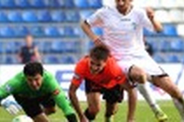"Торпедо" - "Енисей" - 0:0 "Торпедо" - "Енисей" - 0:0