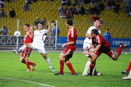 09:36 19.08.2011 Автор: Арутюнов Евгений Второй дивизион: зона «Центр» - Cезон 2011/12 , Зенит Пн - Авангард , Спартак Тм - Витязь , Калуга - Сокол ,…