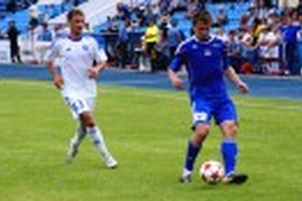 11:44 14.07.2011 Автор: Алешин Александр Второй дивизион: зона «Восток» Cезон 2011/12 , Амур-2010 - Сибиряк , Смена - Сибирь-2 , Металлург-Кузбасс -…