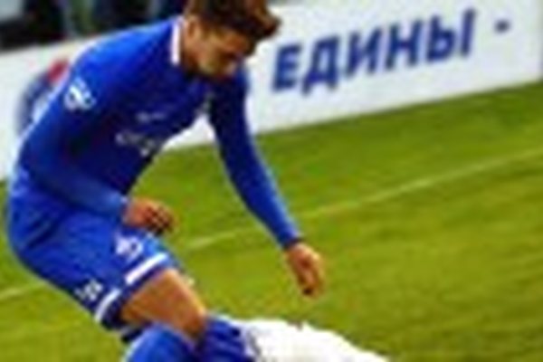 "Факел" – "Динамо" – 2:1 "Факел" – "Динамо" – 2:1