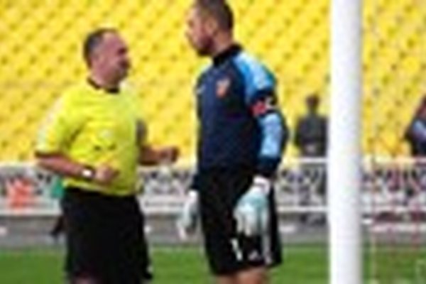 "Салют" – "Арсенал" – 3:0 "Салют" – "Арсенал" – 3:0