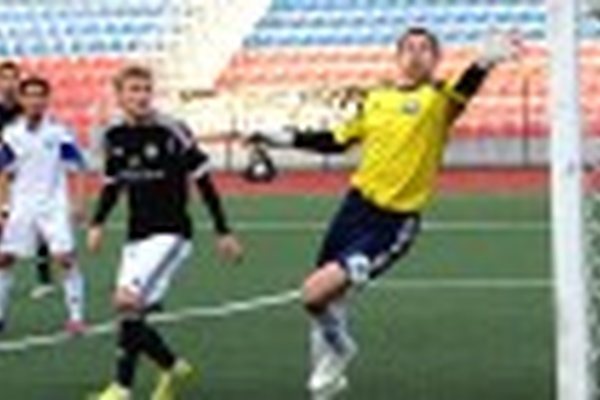 "Долгопрудный" – "Торпедо" Вл – 0:4 "Долгопрудный" – "Торпедо" Вл – 0:4