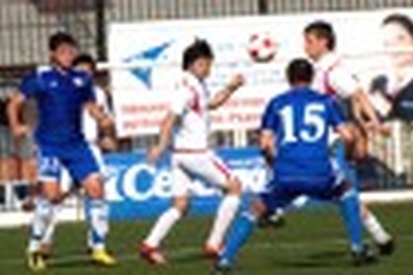 "Радиан-Байкал" – "Динамо" Брнл – 2:3 "Радиан-Байкал" – "Динамо" Брнл – 2:3
