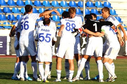 17:16 20.11.2011 Автор: Аулин Евгений Футбольная Национальная Лига (ФНЛ) Cезон 2011/12 , Черноморец 13 фактов о "Черноморце" Новороссийск: борьба до…