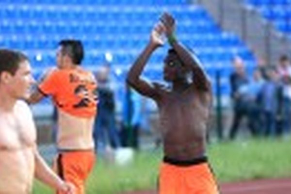 "Урал" – "Томь" – 0:0 "Урал" – "Томь" – 0:0