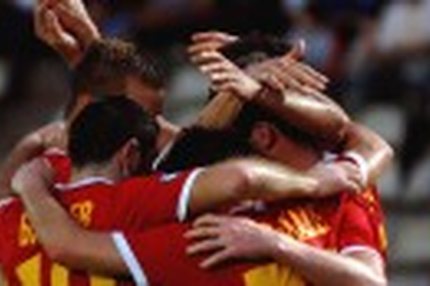 13:23 30.08.2013 Источник: OneDivision.ru - Футбол России: РФПЛ, ФНЛ Футбольная Национальная Лига (ФНЛ) - Cезон 2013/2014 , Клубы , Алания , Газовик…