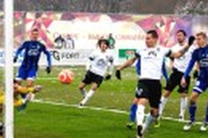 18:21 28.11.2016 Источник: OneDivision.ru - Футбол России: РФПЛ, ФНЛ Футбольная Национальная Лига (ФНЛ) - Cезон 2016/2017 , Тамбов - Факел , Зенит-2…