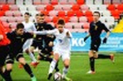 22:09 02.11.2015 Автор: Сергей Дерябкин Источник: OneD ПФЛ "Центр" - Cезон 2015/2016 , Чертаново - Торпедо М, Торпедо М , Чертаново "Чертаново" –…