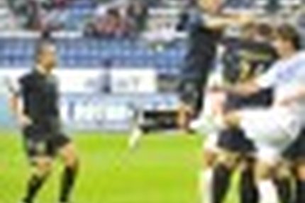 17:57 23.09.2013 Автор: Александр Гвозденко Источник: OneDivision.ru - Футбол России: РФПЛ, ФНЛ Футбольная Национальная Лига (ФНЛ) - Cезон 2013/2014…