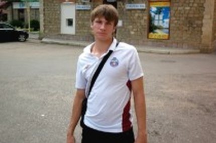 14:27 03.08.2011 Автор: Владимир Лесничий ПФЛ "Центр" - Cезон 2011/12 , Салют , Денис Ткачук Денис Ткачук: В идеале хотелось бы с "Салютом" выйти в…