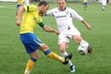 14:00 28.06.2011 Авторы: Храмов Борис, Алешин Александр Второй дивизион: зона «Восток» Cезон 2011/12 , Мостовик-Приморье - Радиан-Байкал , Сахалин -…
