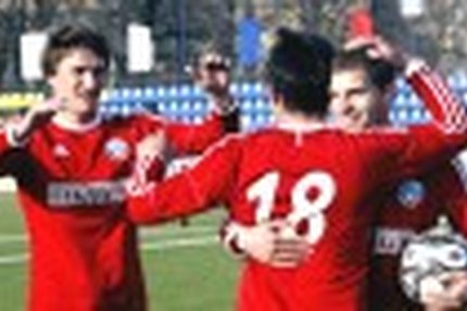 13:51 11.07.2011 Автор: Родман Денис Второй дивизион: зона «Запад» Cезон 2011/12 , Петротрест "Петротрест": есть результат