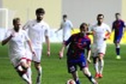 21:47 25.10.2015 Автор: Вячеслав Смирнов Источник: OneDivision.ru - Футбол России: РФПЛ, ФНЛ Футбольная Национальная Лига (ФНЛ) - Cезон 2015/2016 ,…