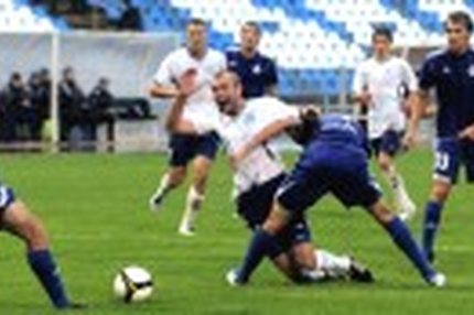 13:51 23.08.2011 Автор: Лицин Константин Второй дивизион: зона «Урал-Поволжье» Cезон 2011/12 , Носта - Химик , Нефтехимик - Рубин-2 , Октан - Динамо…