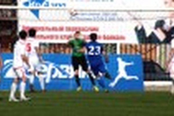 "Радиан-Байкал" – "Динамо" Брнл – 2:3 "Радиан-Байкал" – "Динамо" Брнл – 2:3