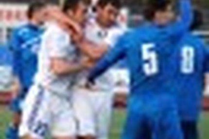 01:14 17.04.2013 Автор: Тарасенко Юлия Источник: OneDivision.ru Второй дивизион: зона «Центр» Cезон 2012/2013 , Калуга - Металлург Вк , Калуга ,…