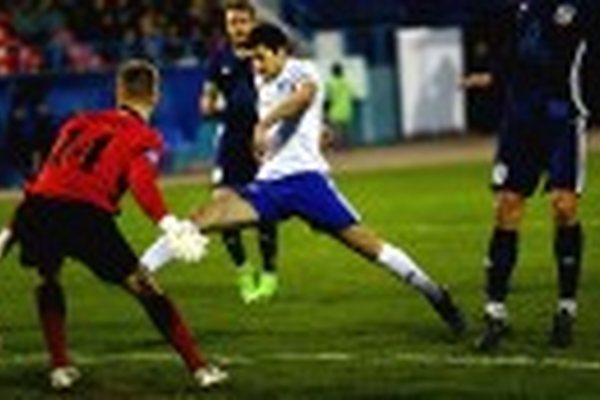 "Факел" – "Нефтехимик" – 3:2 "Факел" – "Нефтехимик" – 3:2