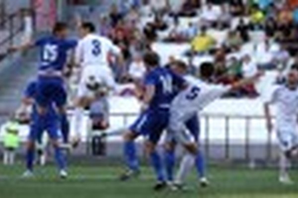 Челябинск - Зенит-Ижевск - 2:1 Челябинск - Зенит-Ижевск - 2:1
