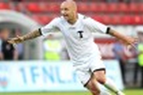"Торпедо" – "Анушт" – 4:2 "Торпедо" – "Анушт" – 4:2