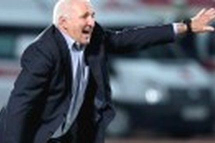 19:45 24.10.2016 Источник: OneDivision.ru - Футбол России: РФПЛ, ФНЛ Футбольная Национальная Лига (ФНЛ) - Cезон 2016/2017 , Енисей - Шинник , Динамо…